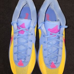 Nike Giannis Freak 6 "Candy Funhouse" Men's Basketball Size 12, Blue/Yellow/Pink
